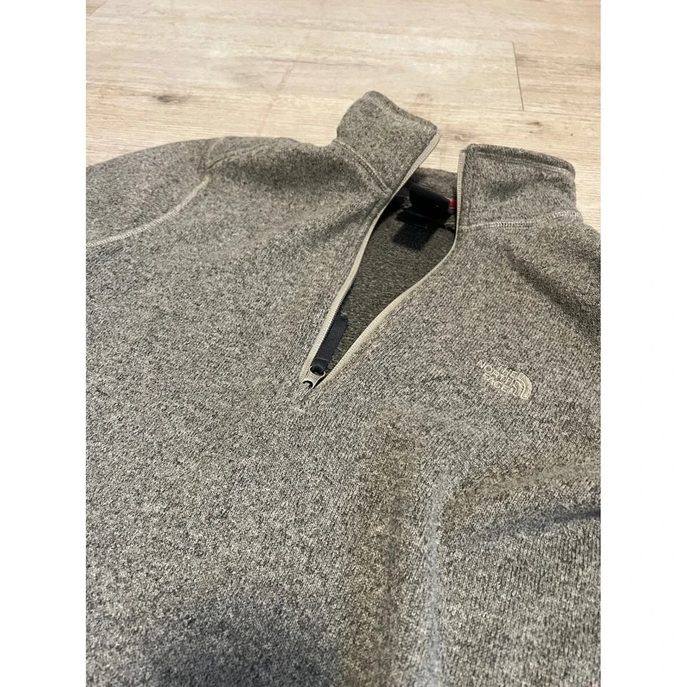 North Face Mens Gordon‎ Lyons Quarter Zip Fleece Pullover Heather Grey Brown M